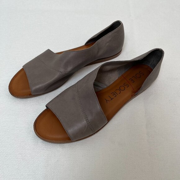 Sole Society Colvan Gray Cut Out Flats Sandals Open Toe Leather Shoe Women's 9 - Picture 11 of 12